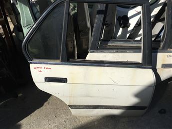 BMW 3 Serisi E30 1983-1991 Çıkma Sağ Arka Kapı