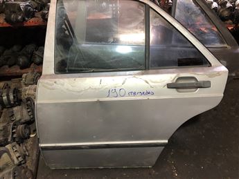 Mercedes (W201) 190 1983-1993 Çıkma Sol Arka Kapı