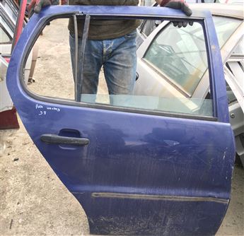 Volkswagen Polo HB 1992-2002 Çıkma Sağ Arka Kapı